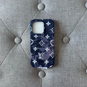 Luxury Designer Navy 15pro Phone Case